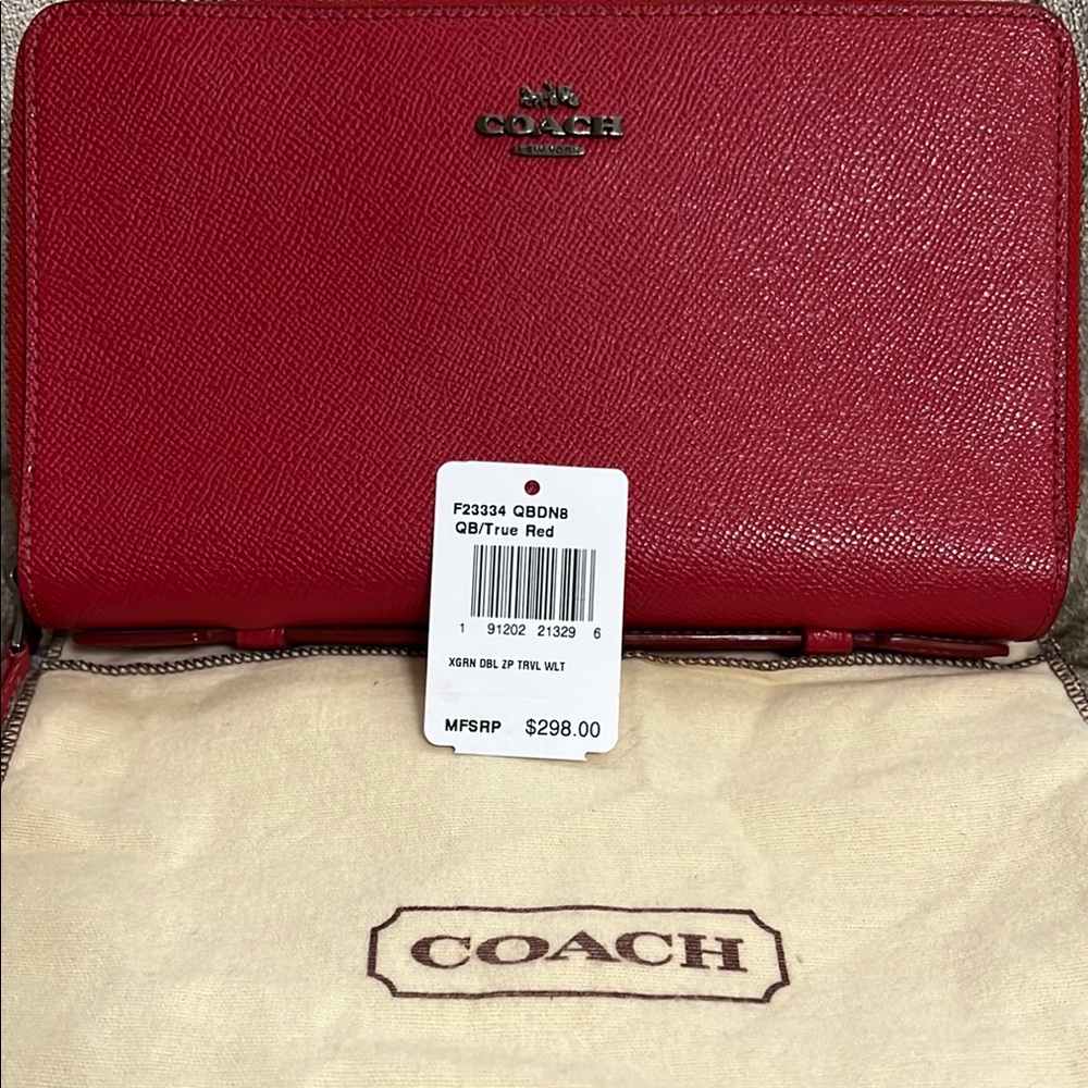 Coach True Red Leather Clutch/Travel Wallet NEW